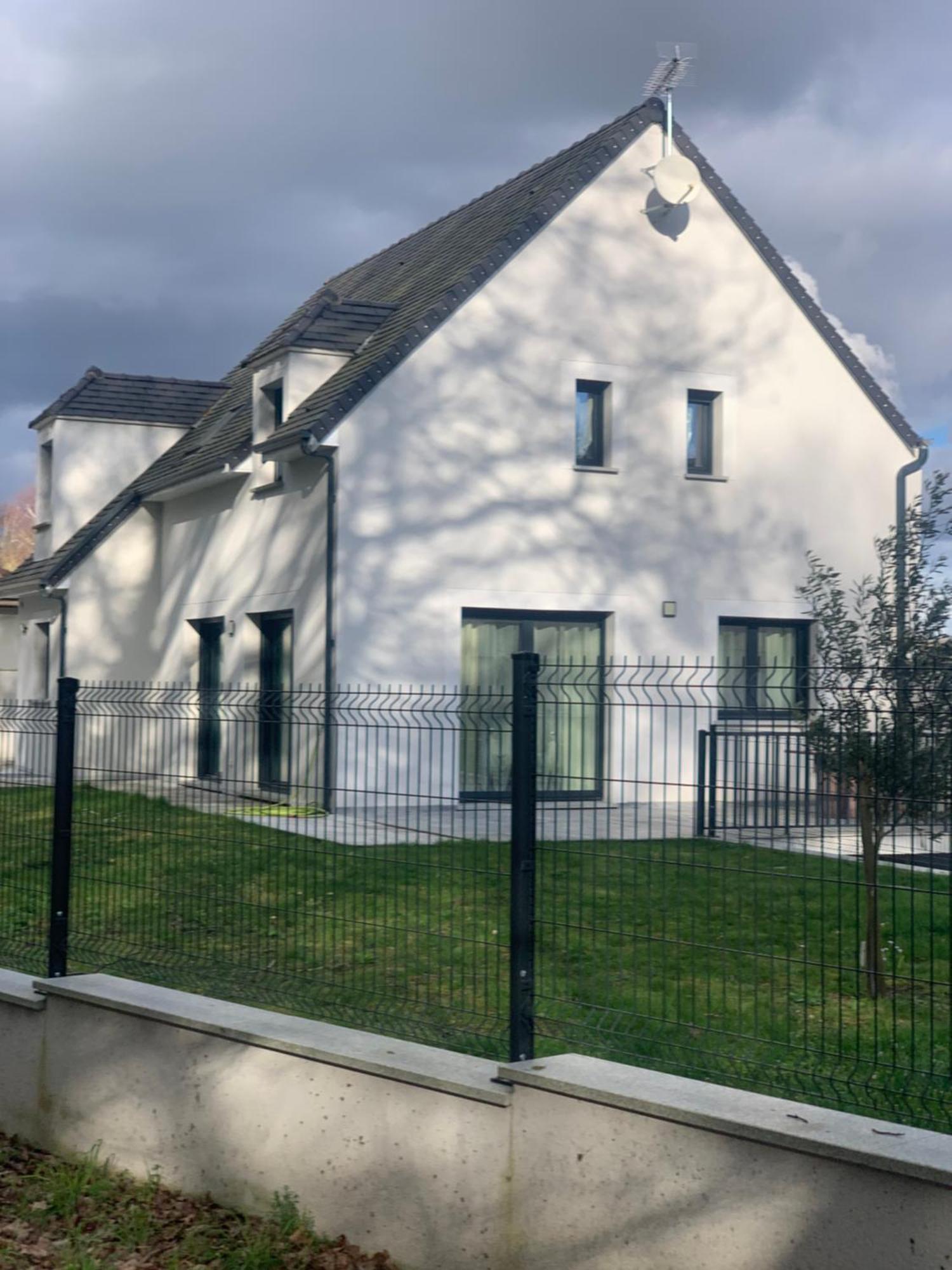 Maison Recente Tres Spacieuse Forges-les-Bains Екстер'єр фото